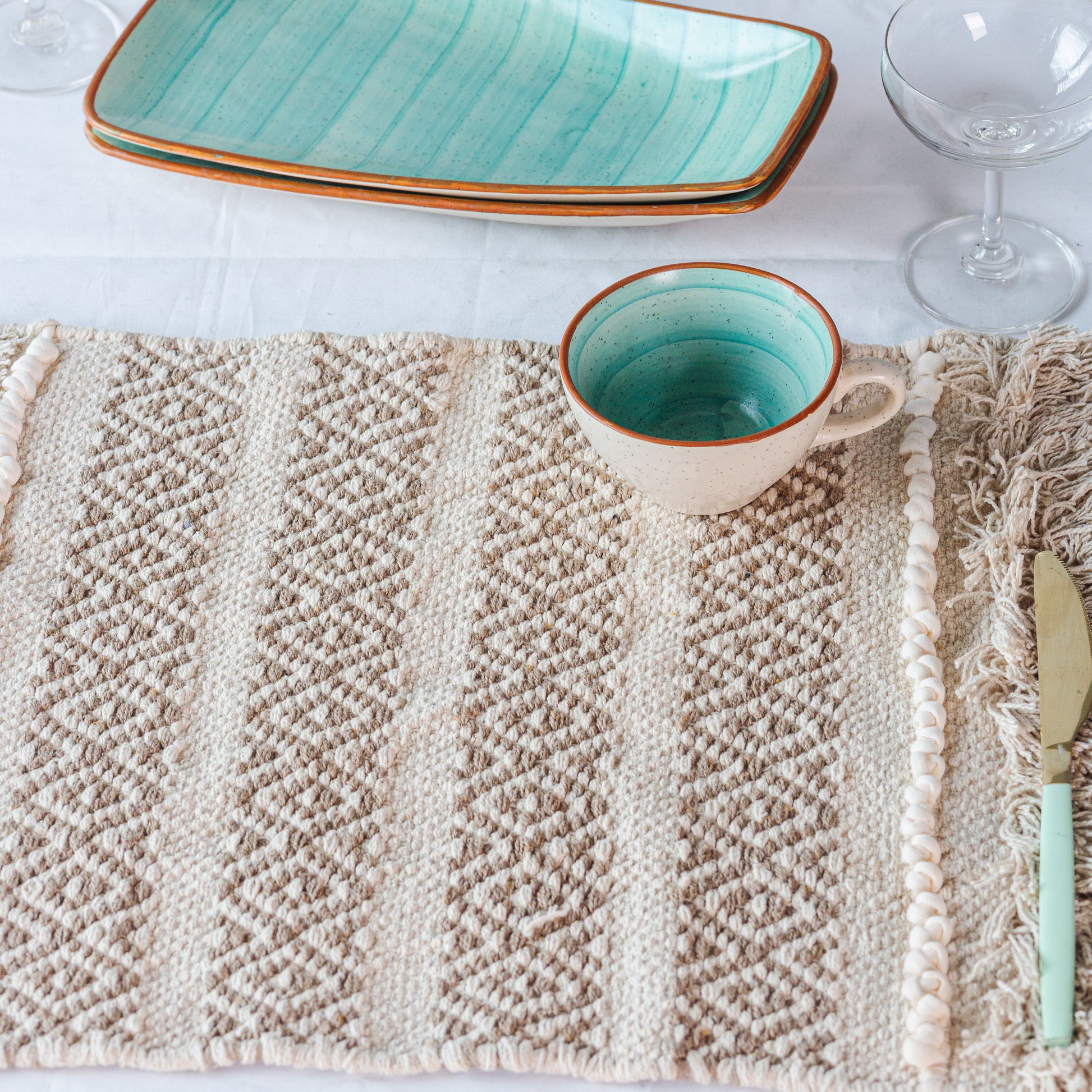 Table mat decor