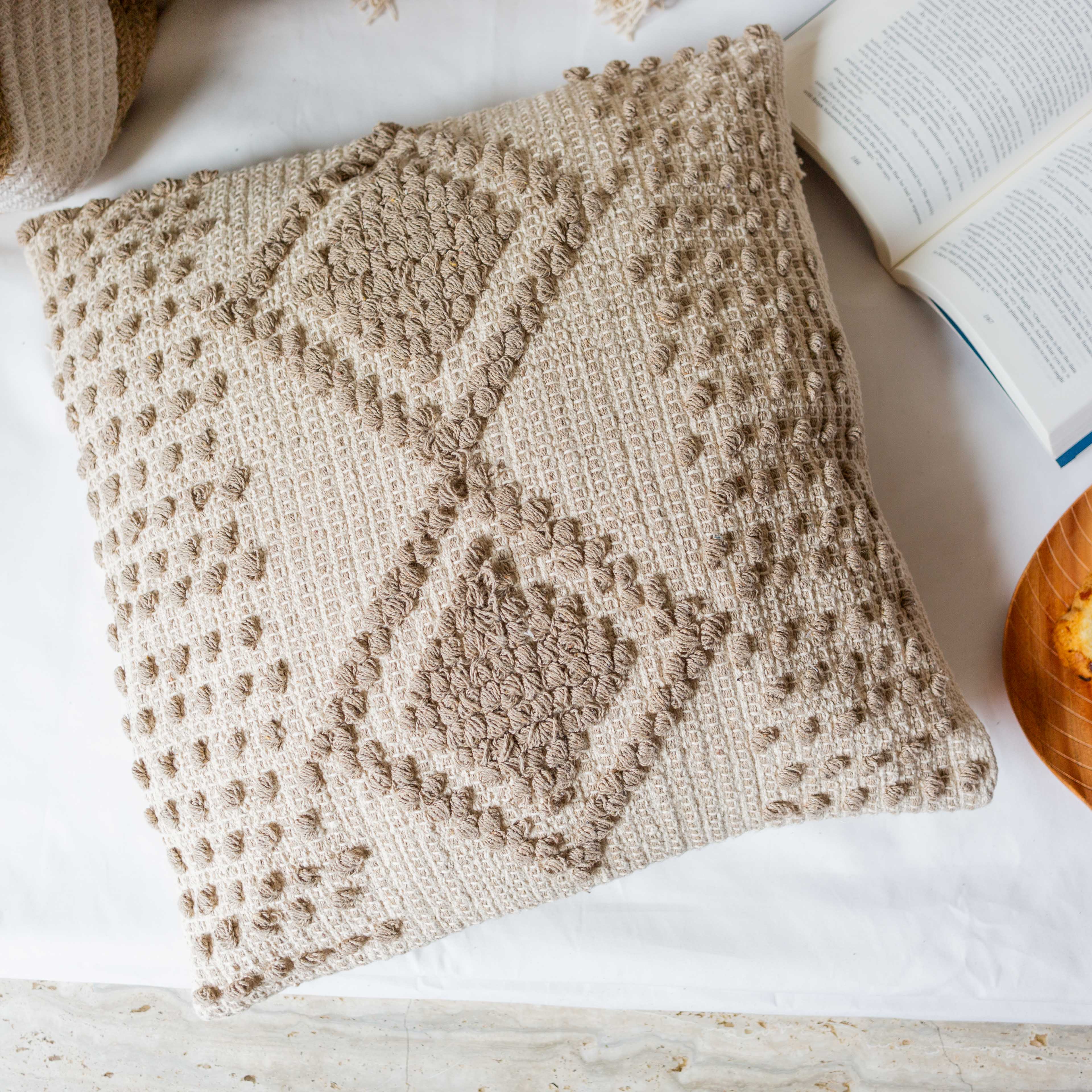 Gahana Cushion Cover